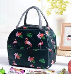 Koeltas - Lunchtas - Volwassenen En Kinderen - Compact & Handig: Zomer - Picknick -School - Lunch - Werk - Zwart Flamingo 12 Koeltas - Lunchtas - Volwassenen En Kinderen - Compact & Handig: Zomer - Picknick -School - Lunch - Werk - Zwart Flamingo -Gekoelde Tassen Winkel 1145x1200