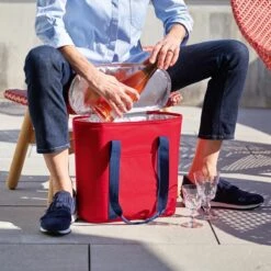 Reisenthel Thermoshopper Koeltas - 15L - Dots Zwart -Gekoelde Tassen Winkel 1200x1200 182