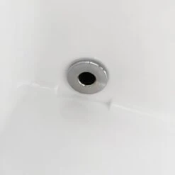 AXI Retro Cooler Rood - Koeler Met Wielen - 76L Inhoud - Koelbox Met Aftapkraan -Gekoelde Tassen Winkel 1200x1200 359