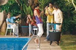 Keter Coolbar Partytafel – 49,5x49,5x57cm - Antraciet 14 Keter Coolbar Partytafel – 49,5x49,5x57cm - Antraciet -Gekoelde Tassen Winkel 1200x799 5