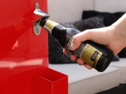 AXI Retro Cooler Rood - Koeler Met Wielen - 76L Inhoud - Koelbox Met Aftapkraan -Gekoelde Tassen Winkel 1200x900 9