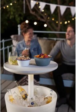 Keter Coolbar Partytafel – Lichtgevend - 49,5x49,5x57cm - Wit 20 Keter Coolbar Partytafel – Lichtgevend - 49,5x49,5x57cm - Wit -Gekoelde Tassen Winkel 808x1200