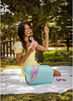 Merkloos Polarbox - Koelbox - Met Schouderband - Pastelgroen - 12 Liter - 40x26x(H)23cm -Gekoelde Tassen Winkel 870x1200